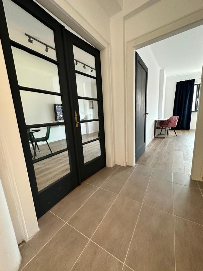 Peaceful Condo For Romantic Getaways Near Black Church - 3Min Walk Braşov Eksteriør billede